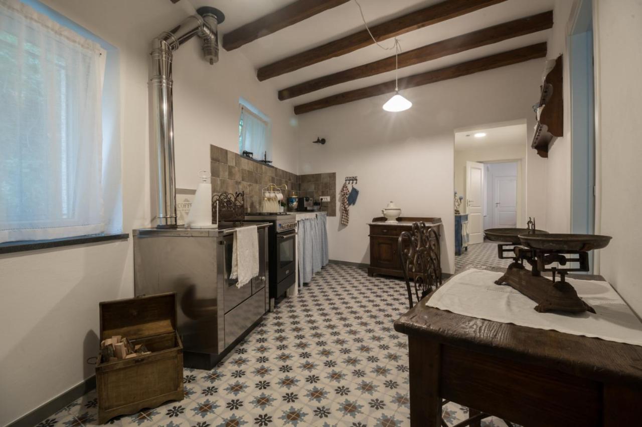 Bed and Breakfast I Tre Ladroni à Nasino Extérieur photo