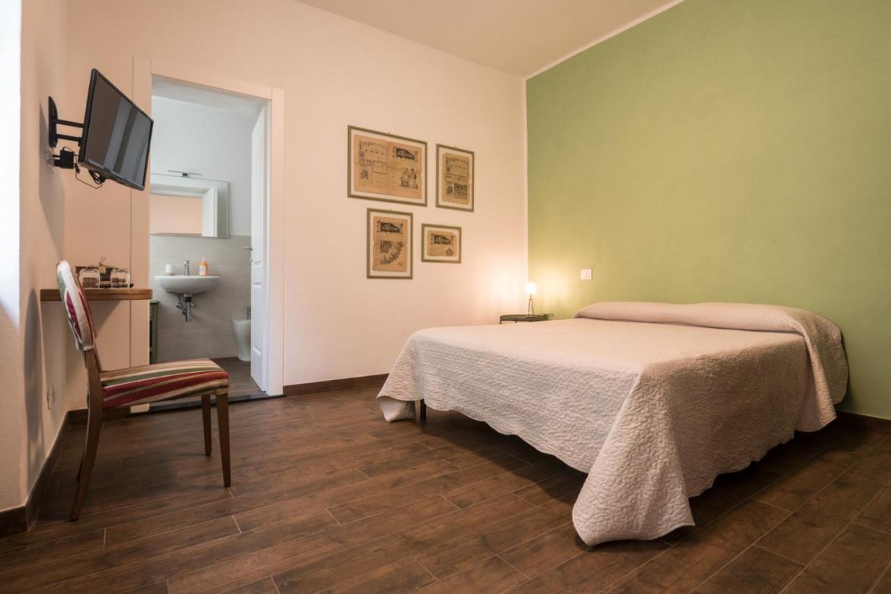 Bed and Breakfast I Tre Ladroni à Nasino Extérieur photo